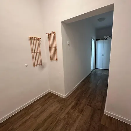 Апартаменты Ssenyange Sea Garden *