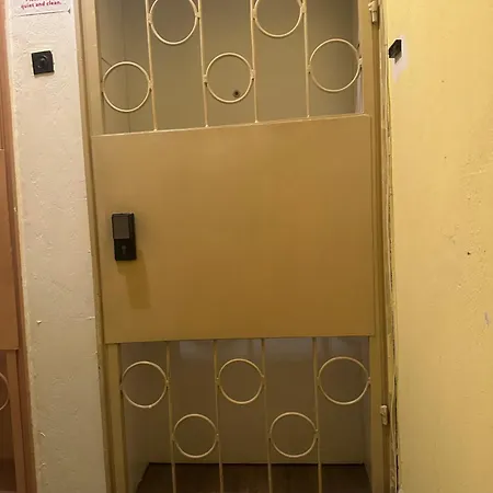 Апартаменты Ssenyange Sea Garden